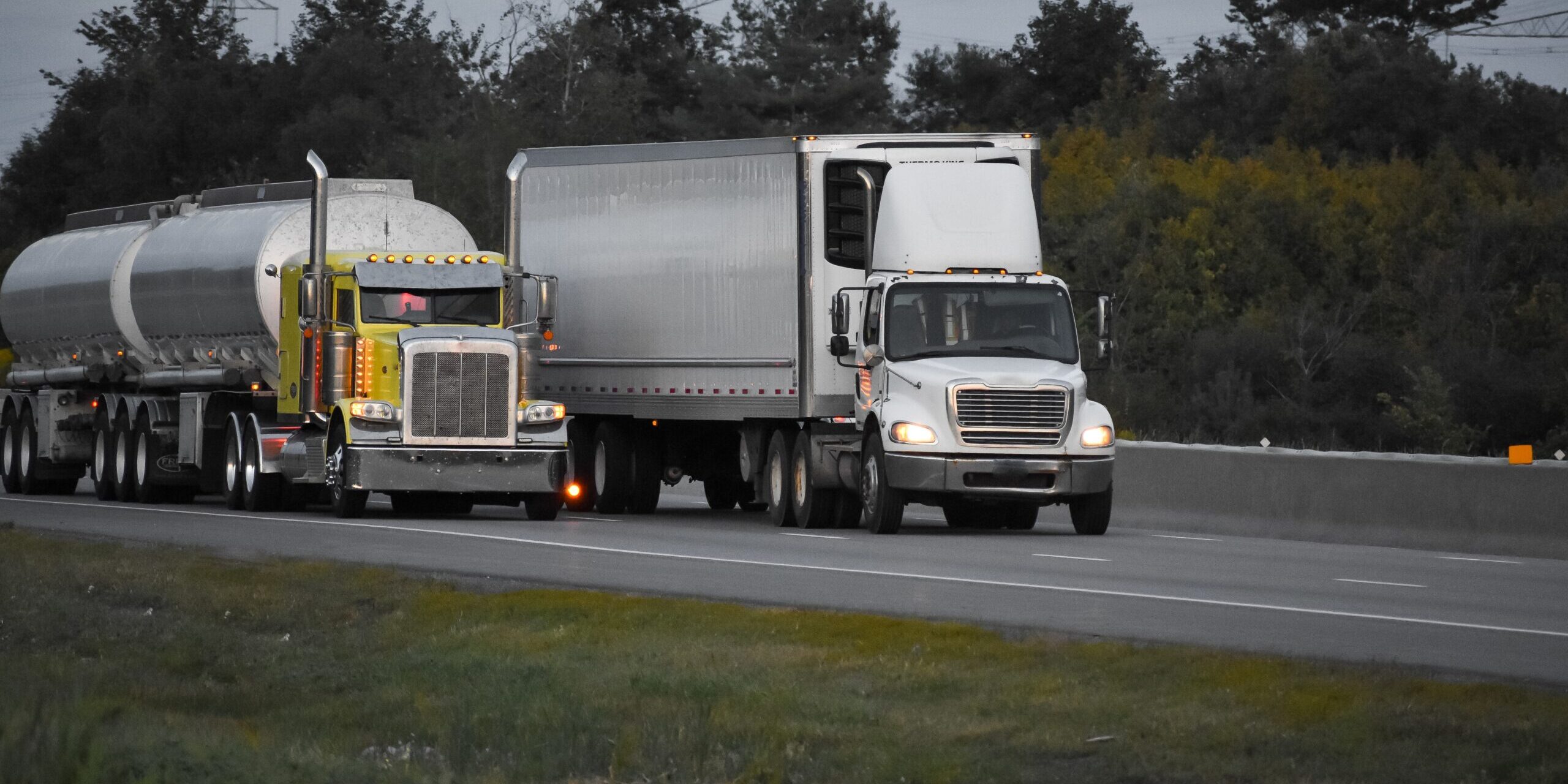6 Elements to Consider When Choosing a Truck Accident Lawyer
